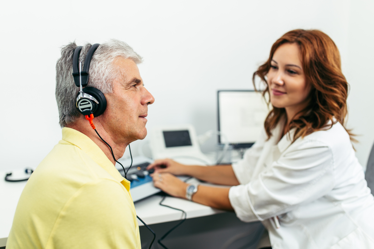 Cómo se interpreta una audiometría: las claves » » Miaudífono