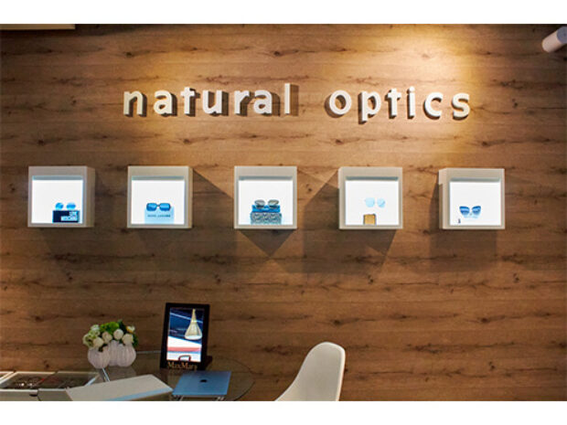 Natural Optics Novelda