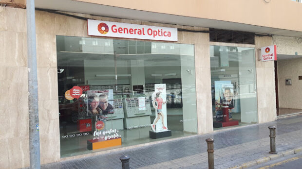 General Óptica en la calle Castellar Alicante