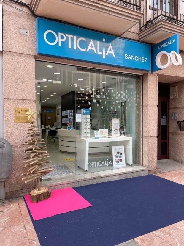 Opticalia Sánchez Grado