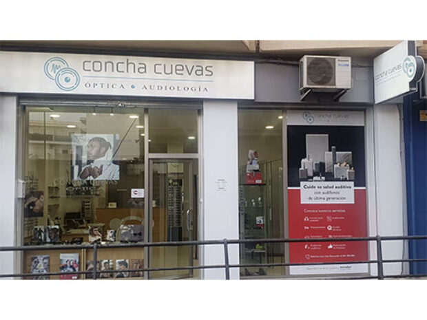 Concha Cuevas Óptica y Audiología Moncada