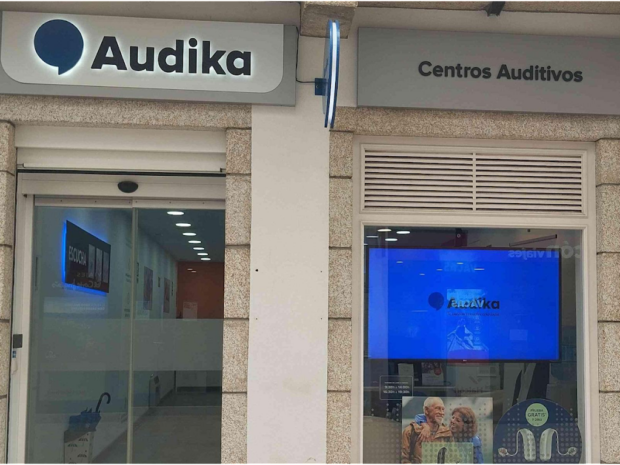 Centro Auditivo Audika en Ferrol. Adaptación de audífonos, control y seguimiento, prueba sin compromiso