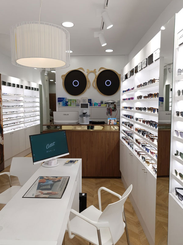 Cottet Optica y Audiologia Avda. de Cristobal Colon Tortosa