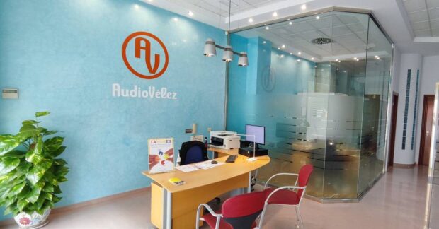 centro auditivo AudioVélez vélez Málaga