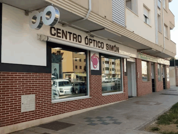 centro óptico simón Ávila
