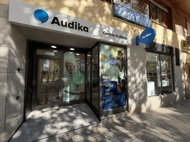 centro auditivo audika gandía