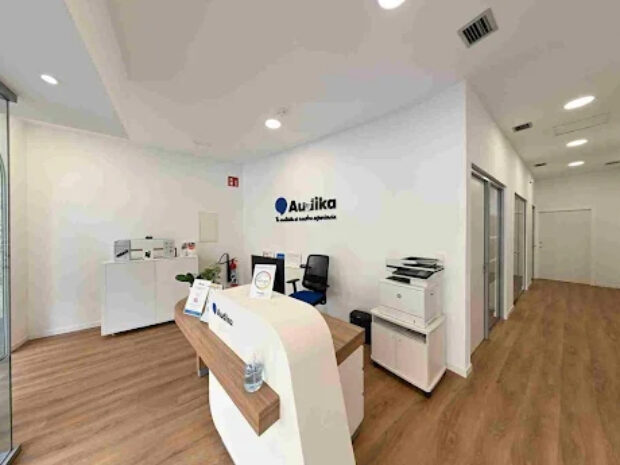 centro auditivo Audika calle Ibiza Madrid