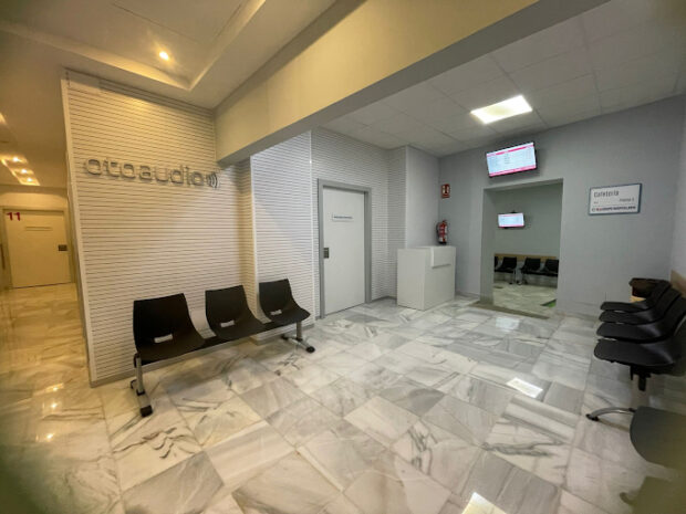 centro auditivo Cádiz Otoaudio