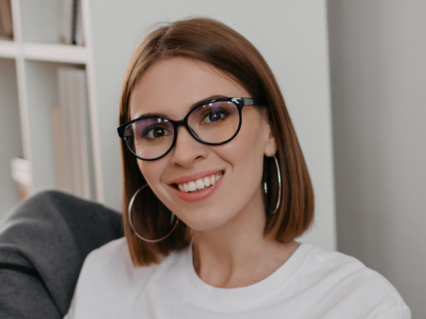 guía gafas auditivas